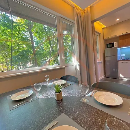 Luxury Downtown Dream Parking Apartmán